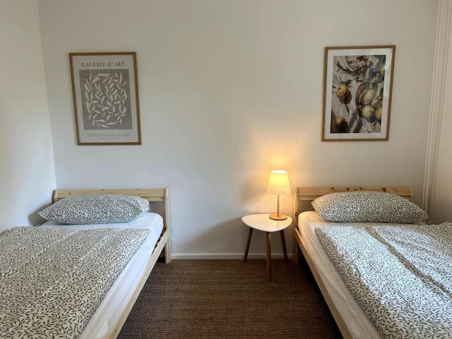 Country Style Apartment With Balcony Near Fair Hannover Bagian luar foto
